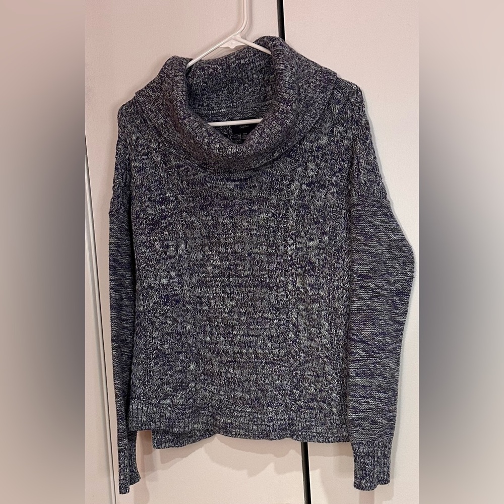 American Eagle Outfitters Gray Cowl Neck Sweater. Size M